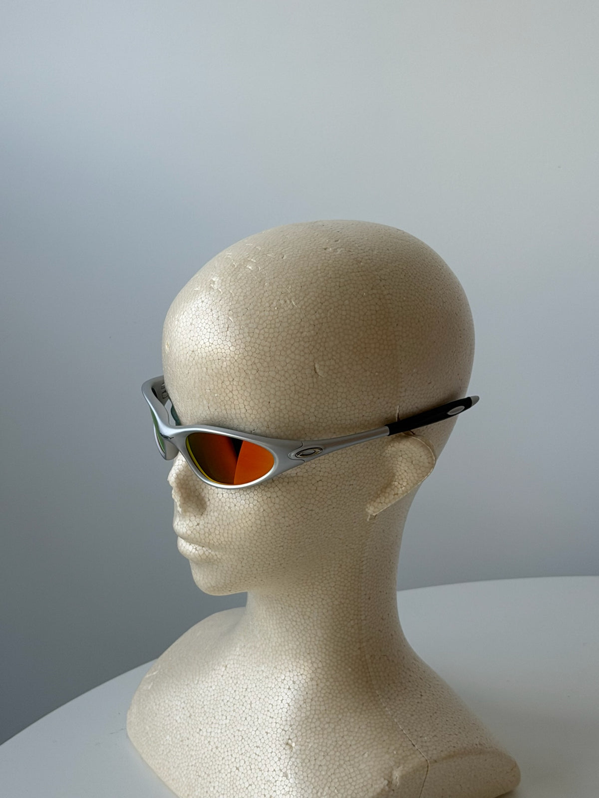 Oakley Eye Jacket Gen 1 Sunglasses – Silver / Fire Red