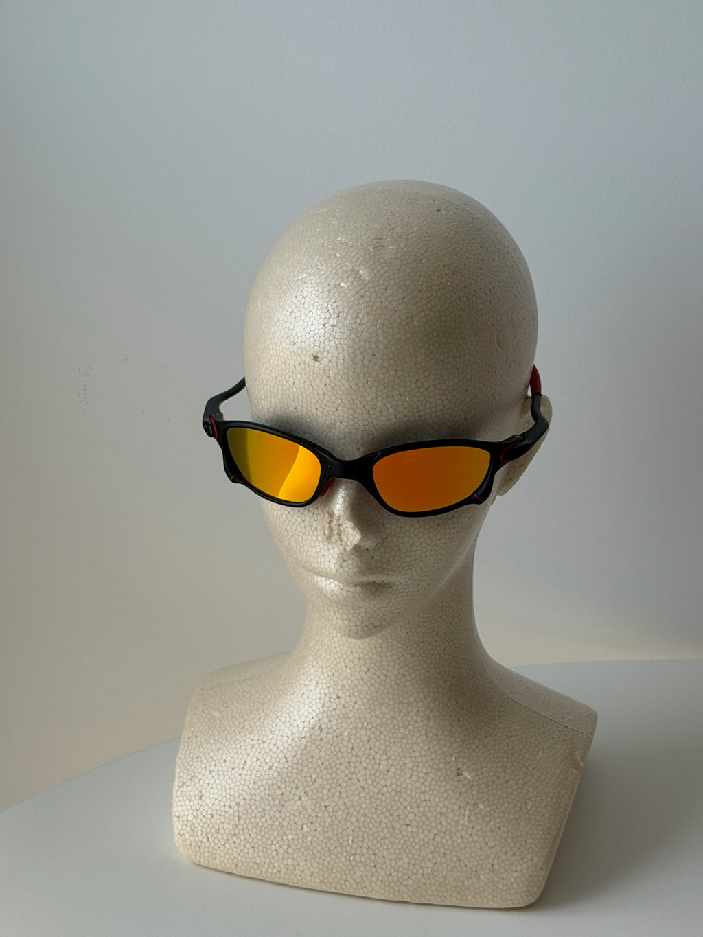 Vintage Oakley Juliet 2.0 – Black & Red Frame / Fire Orange Mirror Lens