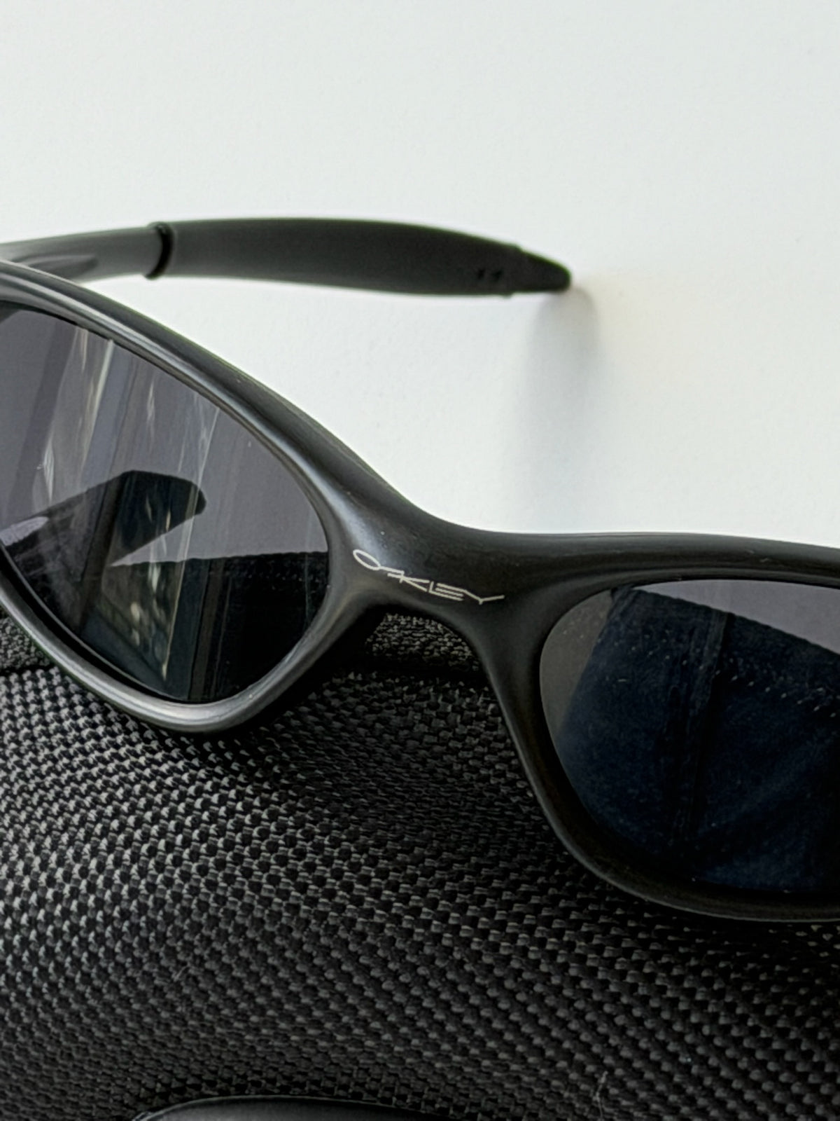 Oakley Eye Jacket Gen 1 Sunglasses – Matte Black / Black