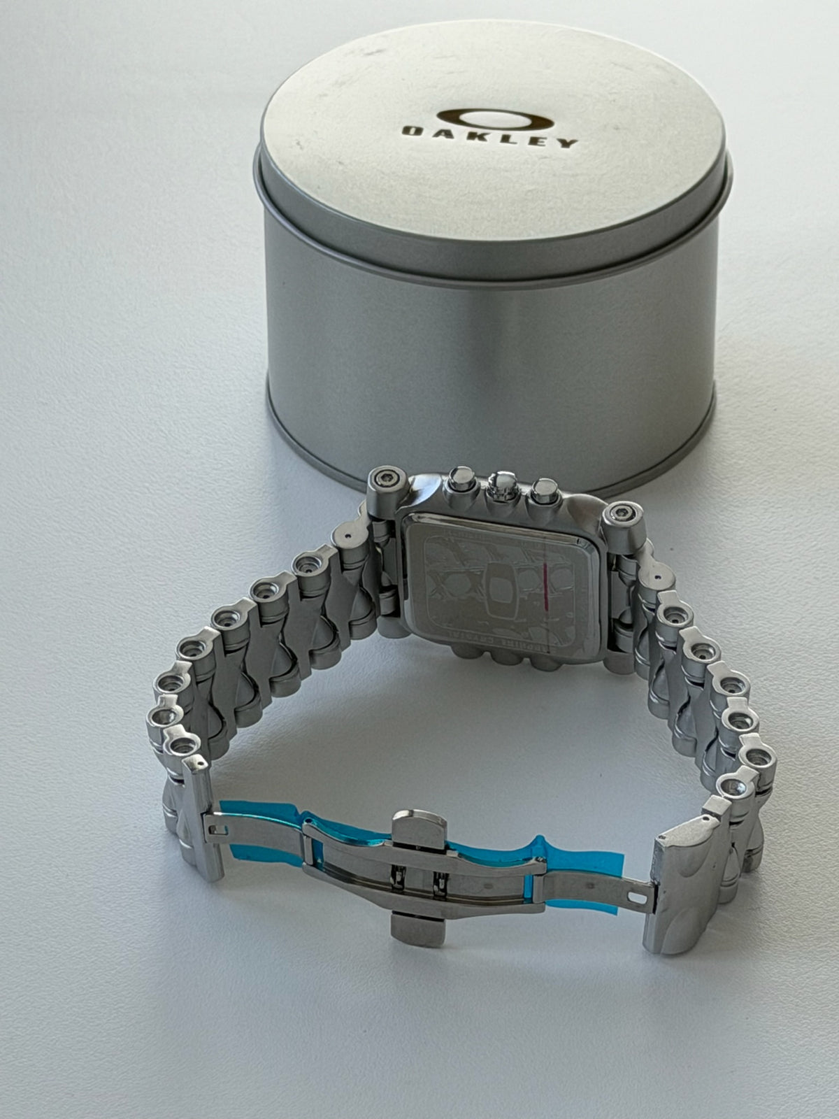 Oakley Minute Machine Watch – Silver / White Dial