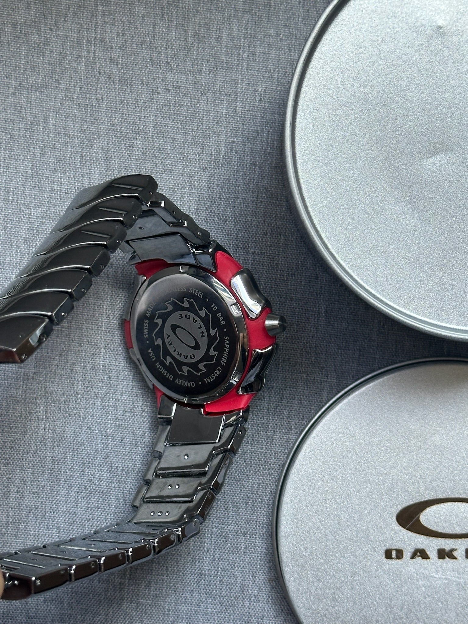 Oakley Blade Watch – Red dial Silver Shiny Stainless Steel, Swiss Movement, Collectible Men’s Watch