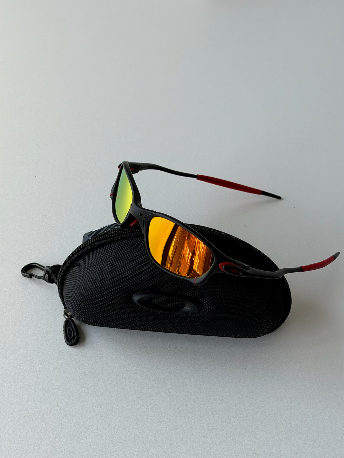 Vintage Oakley Juliet 2.0 – Black & Red Frame / Fire Orange Mirror Lens