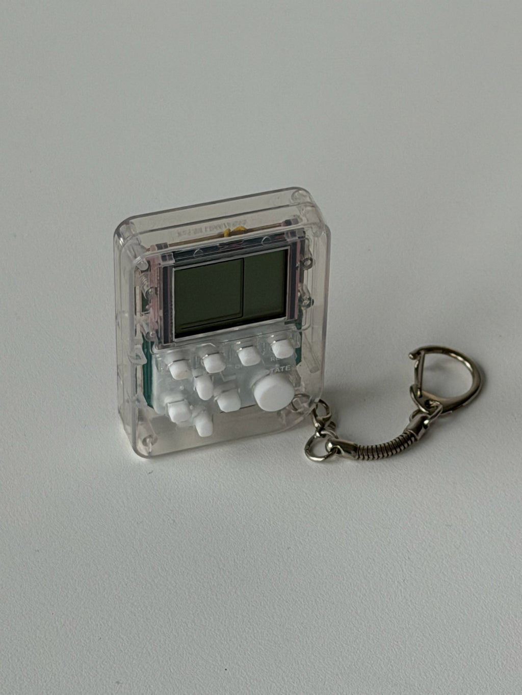 Y2K Transparent Mini Tetris Game Keychain – Playable Retro Gaming Charm