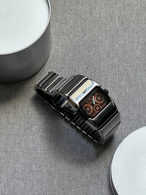 Nike D-Line Shiny Silver Analogue Watch with Orange Dial | Rare Collectible | Unisex Retro Sports Timepiece