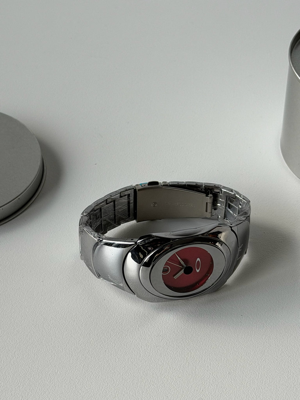 Oakley Time Bomb Style Watch – Crimson Red