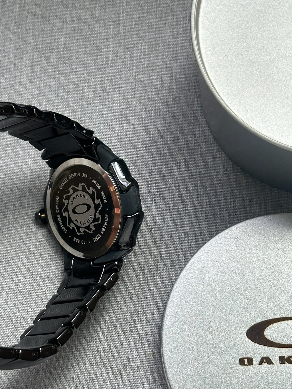 Oakley Time Tank Watch – Black dial Black SHINY Stainless Steel, Swiss Movement, Collectible Men’s Watch