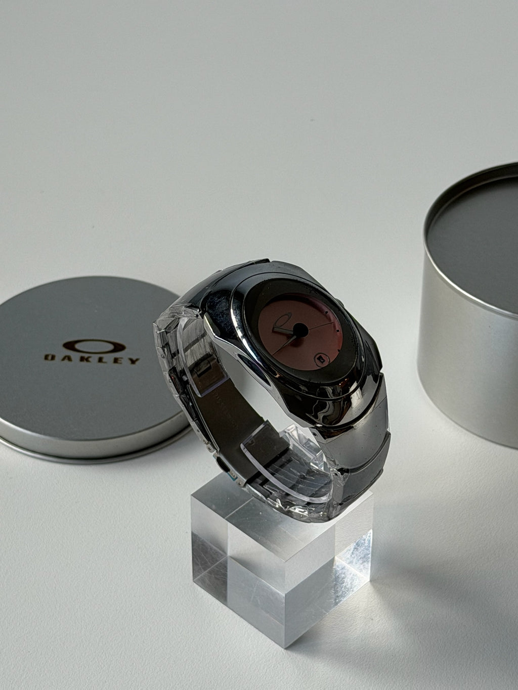 Oakley Time Bomb Style Watch – Rose Quartz Pink