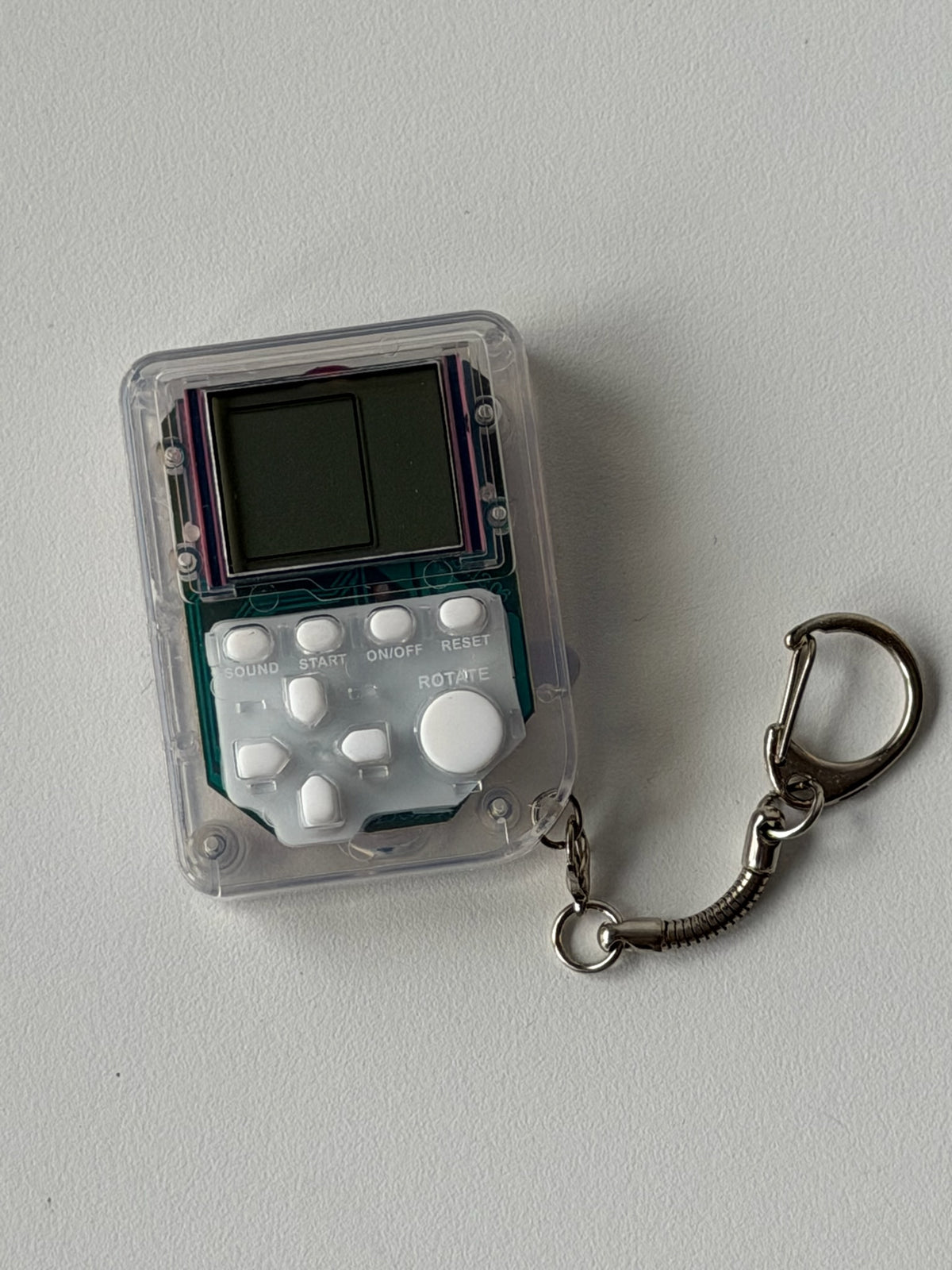 Y2K Transparent Mini Tetris Game Keychain – Playable Retro Gaming Charm