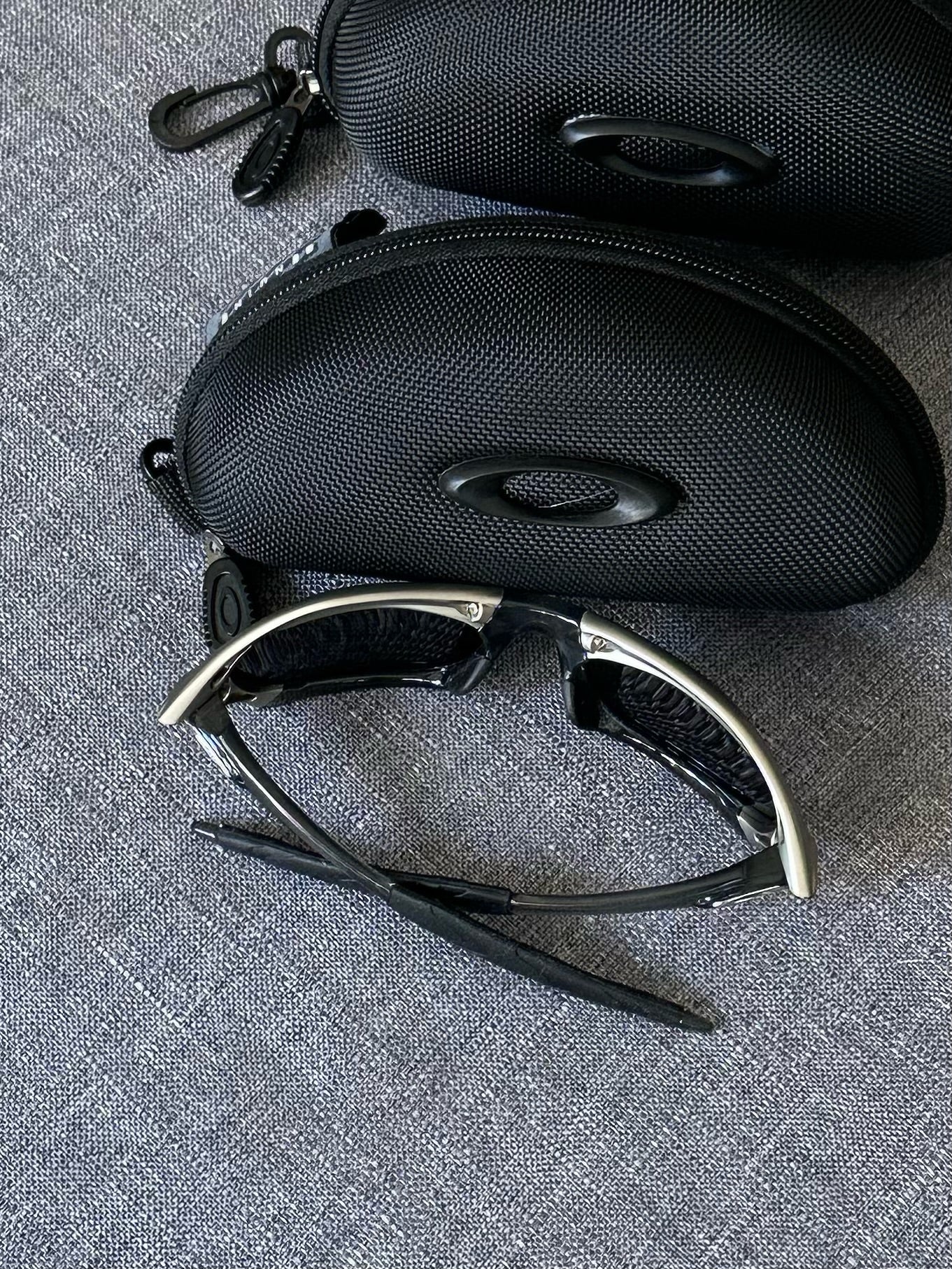 Vintage Oakley Sunglasses: Polished SILVER Frame, Black Lenses - Vintage Collectible