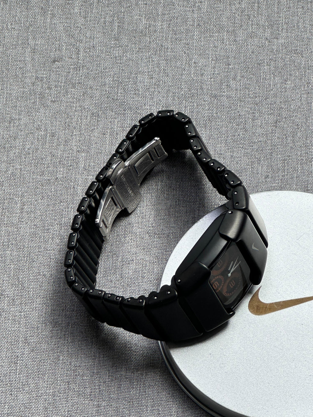 Nike D-Line Matte Black Analogue Watch with Orange Dial | Rare Collectible | Unisex Retro Sports Timepiece