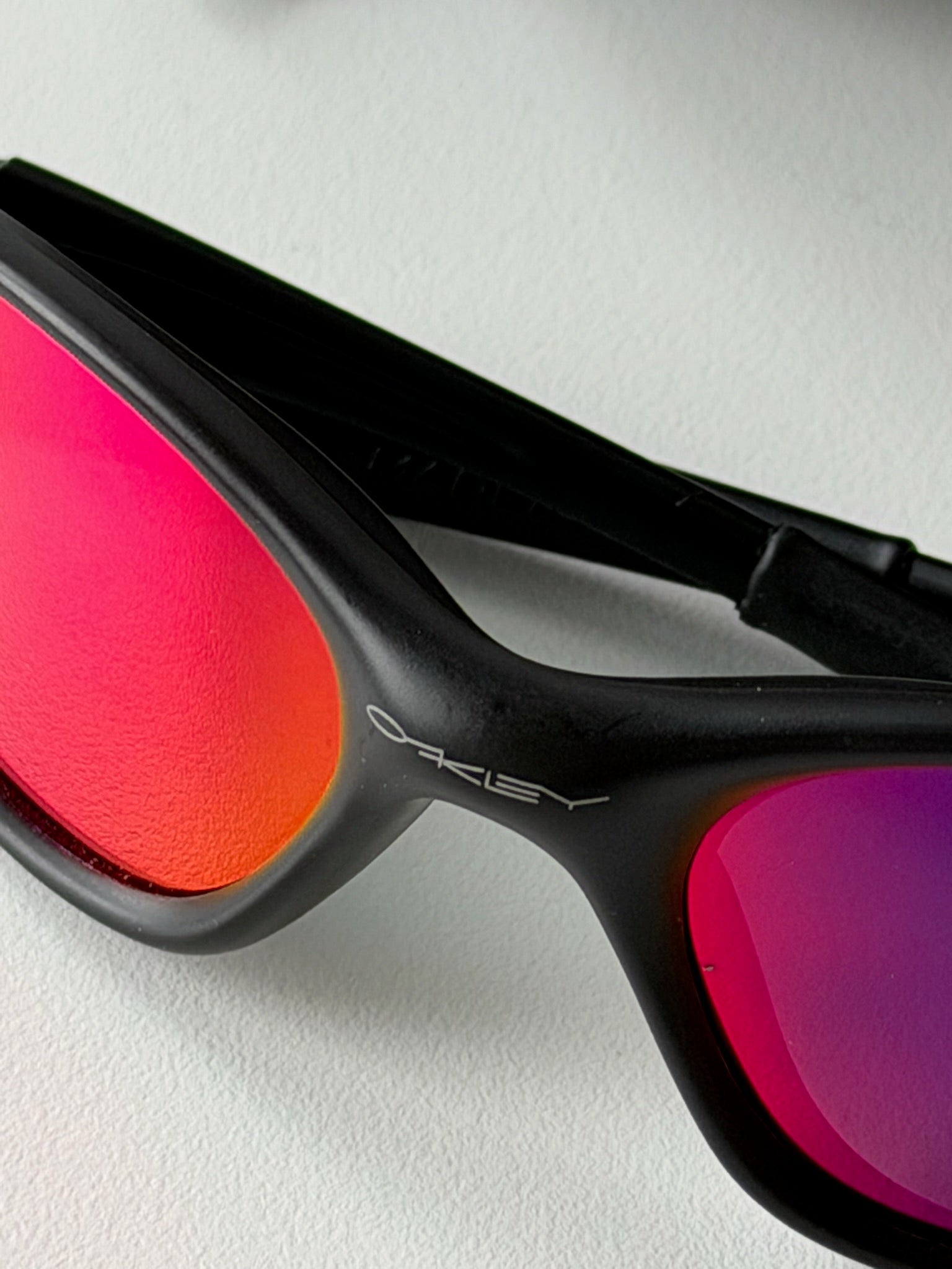 Oakley Eye Jacket Gen 1 Sunglasses – Matte Black / Fire Red