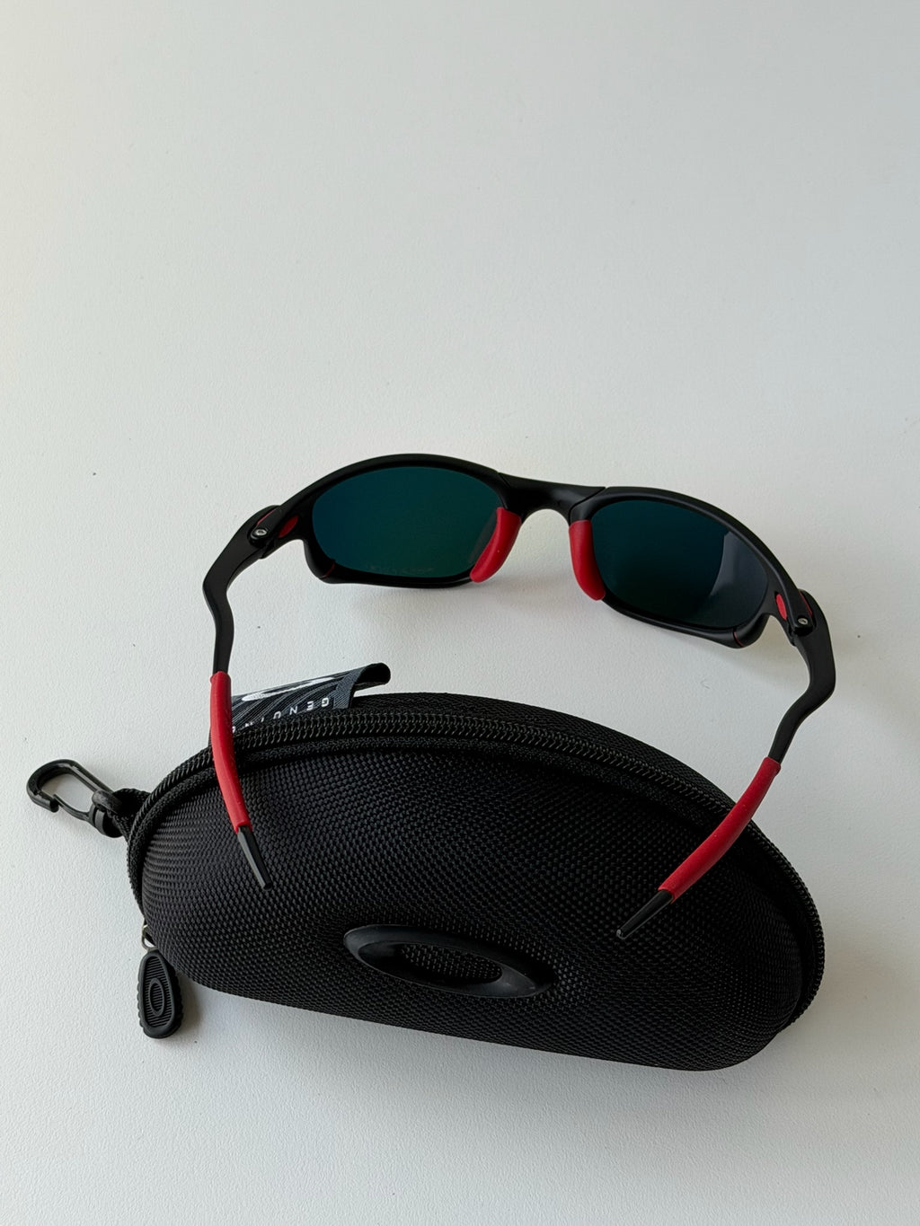 Vintage Oakley Juliet 2.0 – Black & Red Frame / Fire Orange Mirror Lens