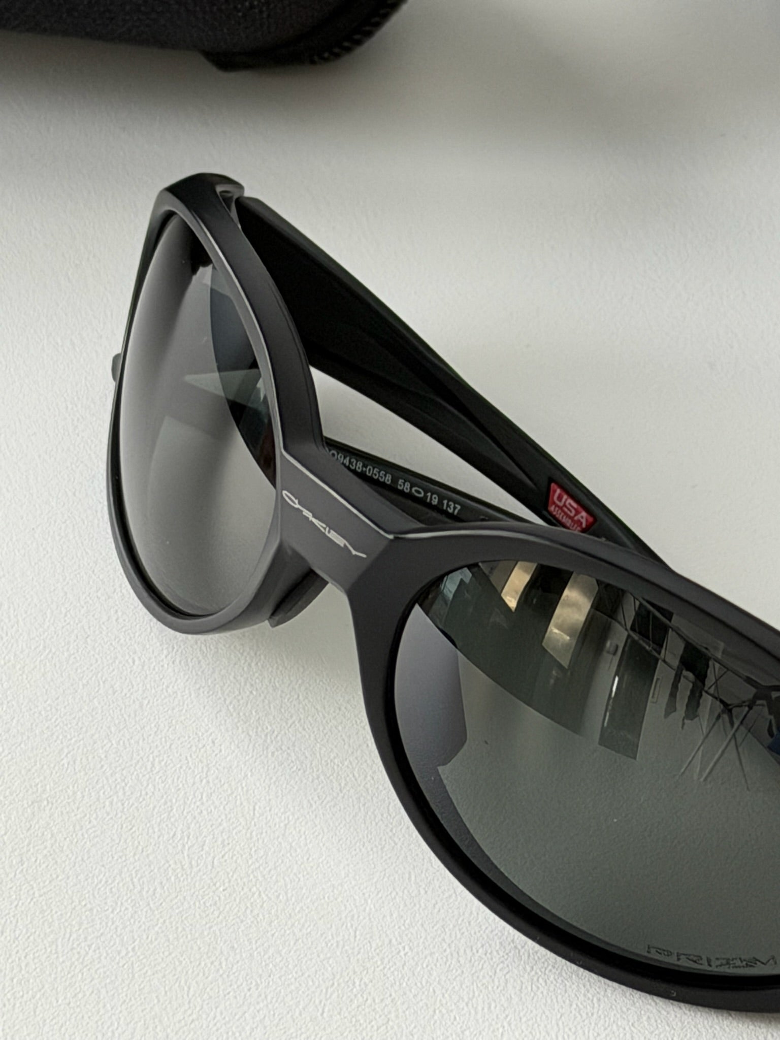 Oakley Eye Jacket Sunglasses – Matte Black Frame / Black Lens | Vintage Y2K Wraparound Shades