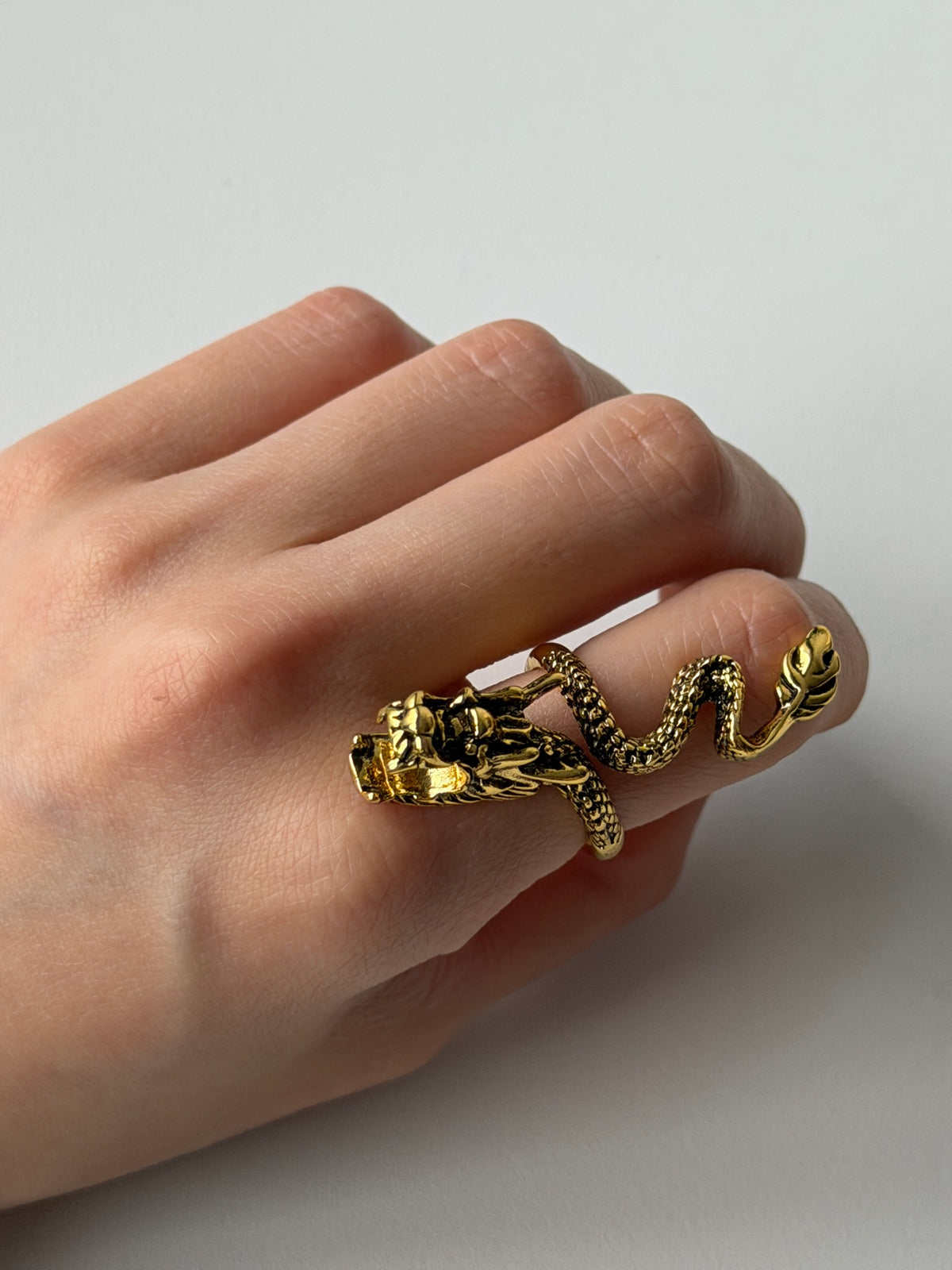 Vintage Dragon Cigarette Holder Ring – Antique Gold Adjustable Statement Ring