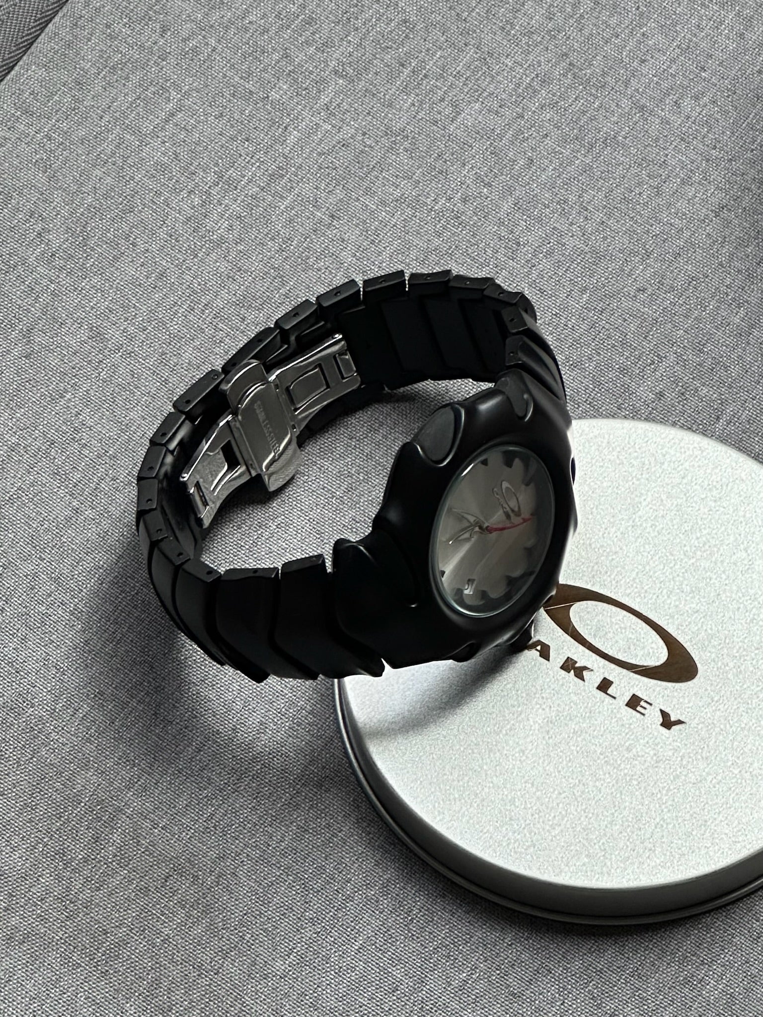 Oakley Blade Watch – White dial Black matte Stainless Steel, Swiss Movement, Collectible Men’s Watch