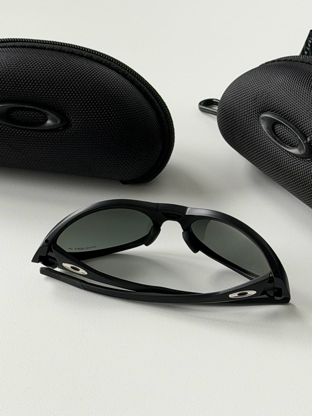 Oakley Eye Jacket Sunglasses – Matte Black Frame / Black Lens | Vintage Y2K Wraparound Shades