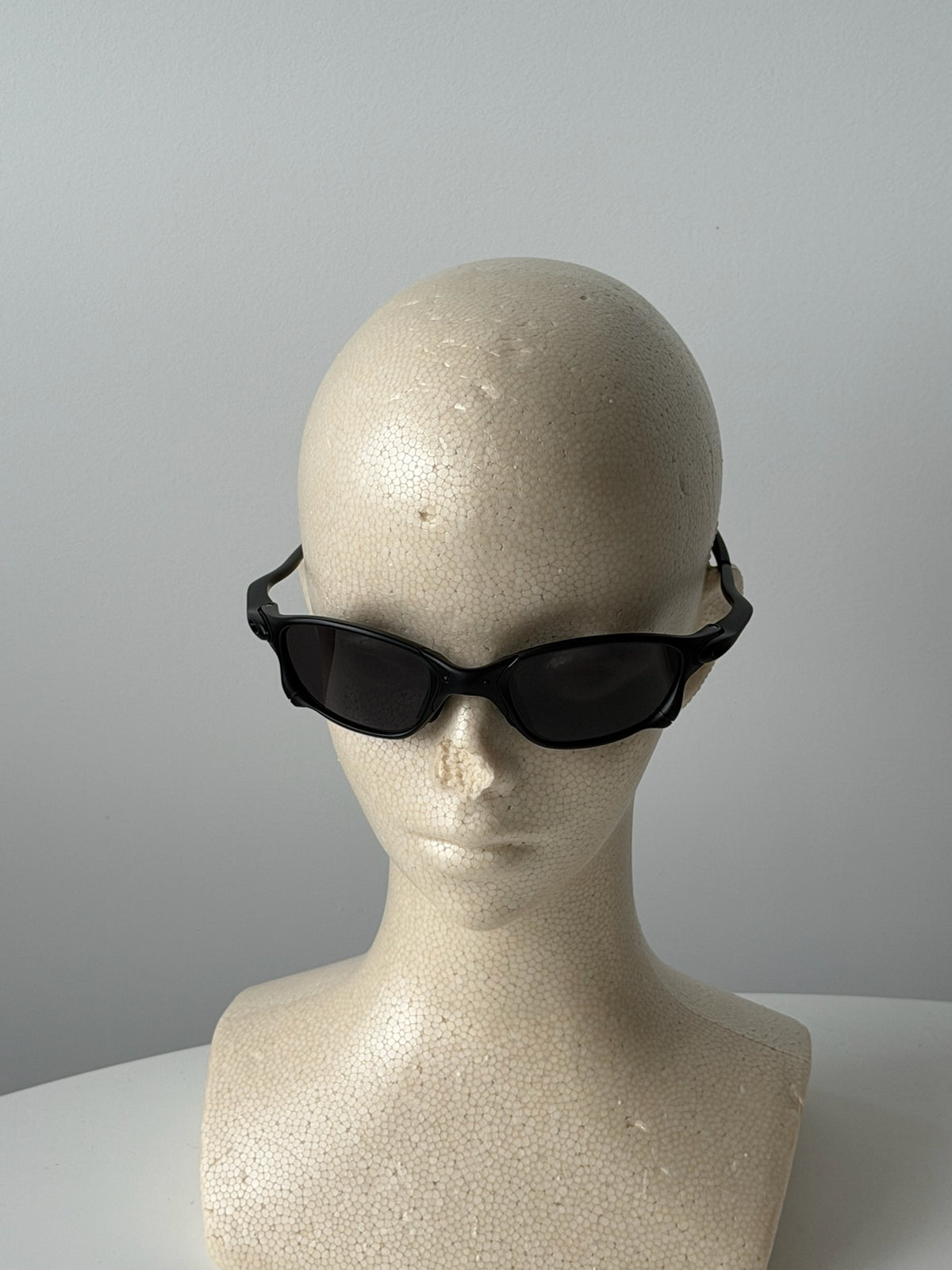 Vintage Oakley Juliet 2.0 – Black Frame / Black Lens