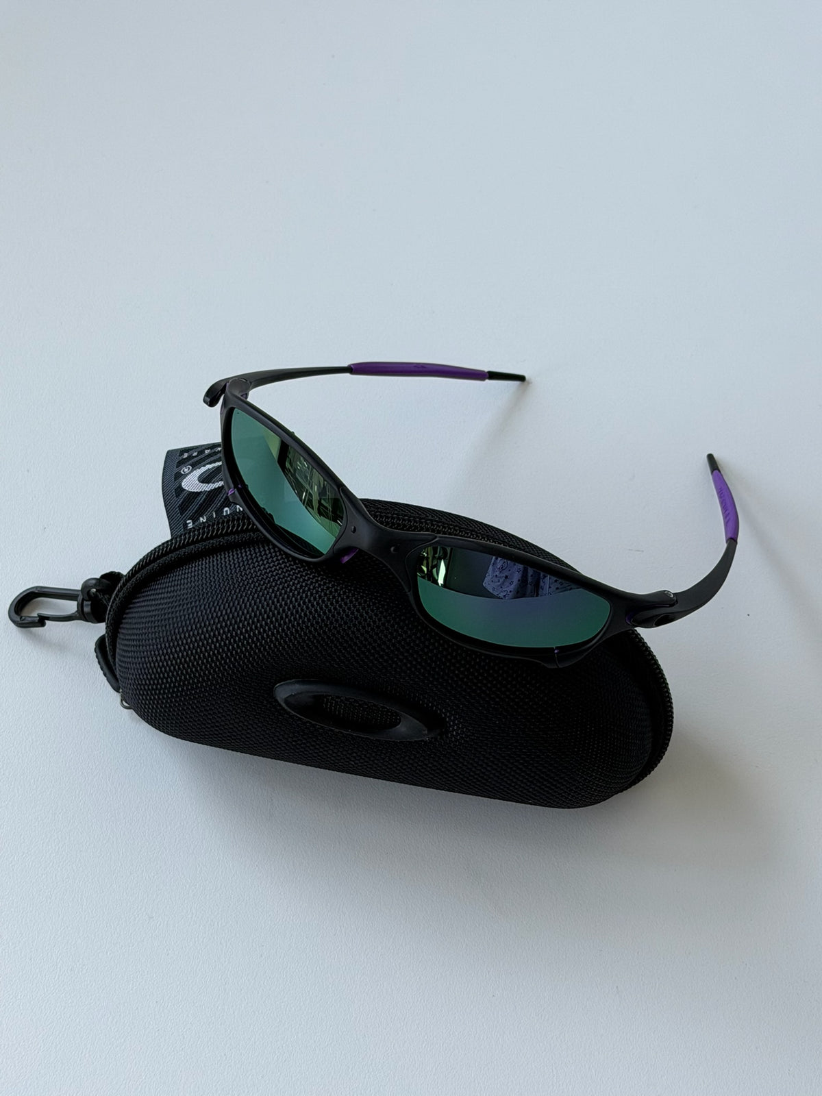 Vintage Oakley Juliet 1.0 – Black Frame / Purple Lens with Purple Accents