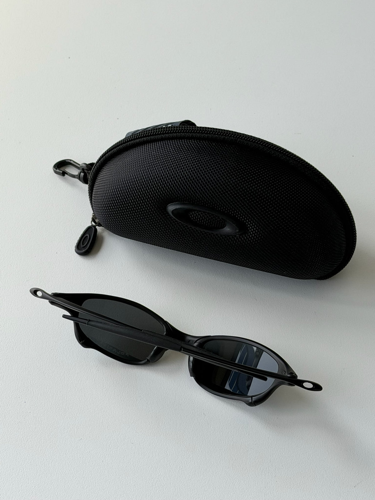 Vintage Oakley Juliet 1.0 – Black Frame / Black Lens