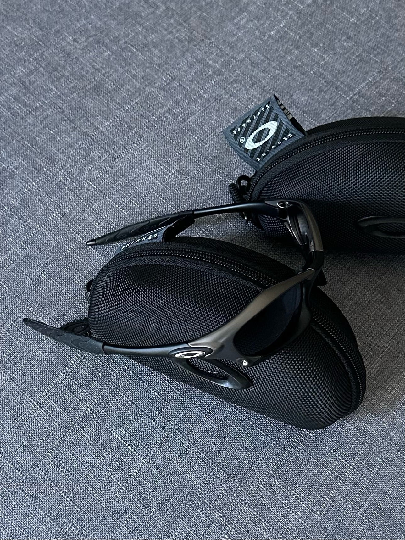 Vintage Oakley Sunglasses: Polished Charcoal Frame, Black Lenses with Case