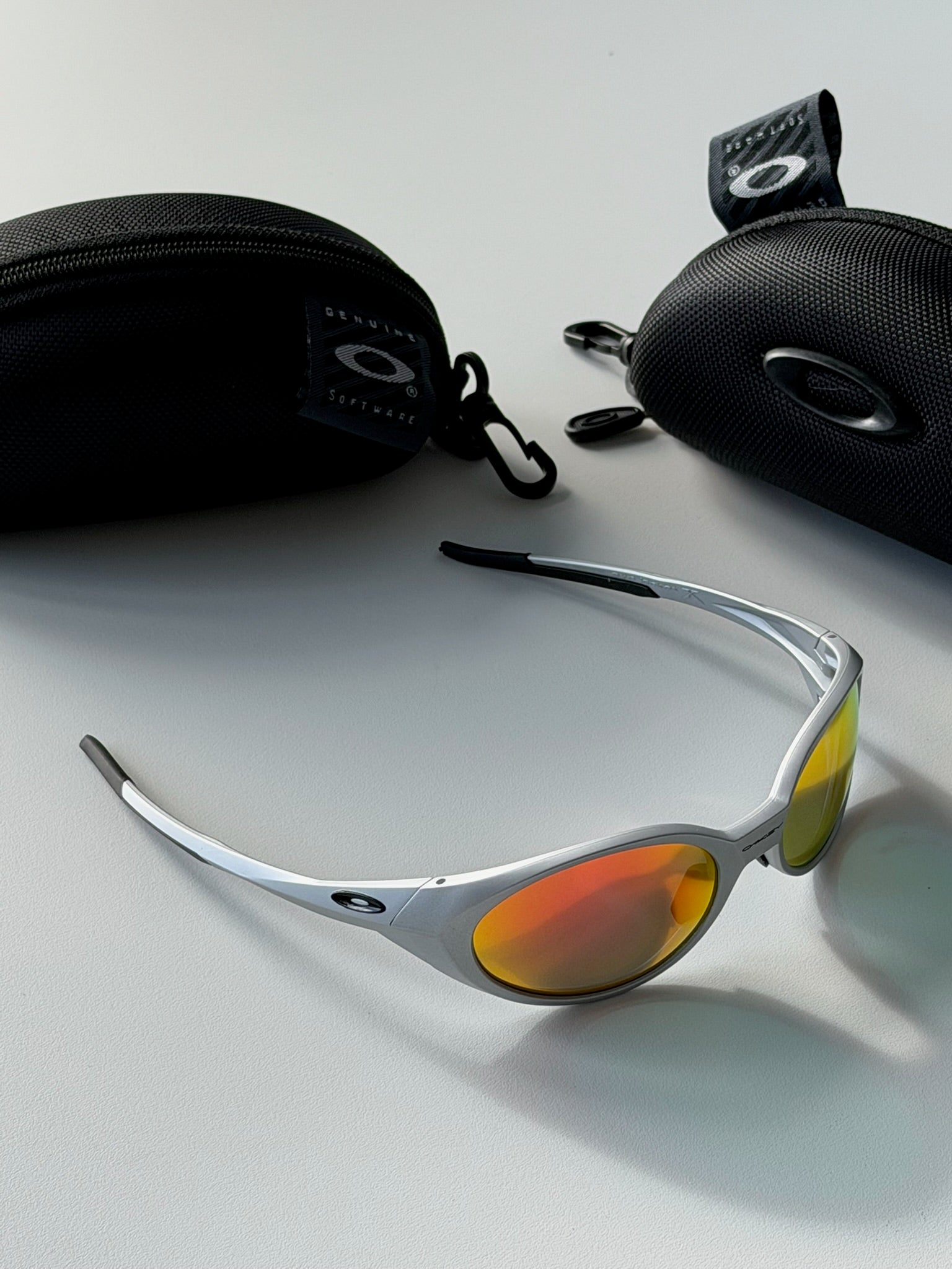 Oakley Eye Jacket Sunglasses – Silver Frame / Fire Iridium Lens