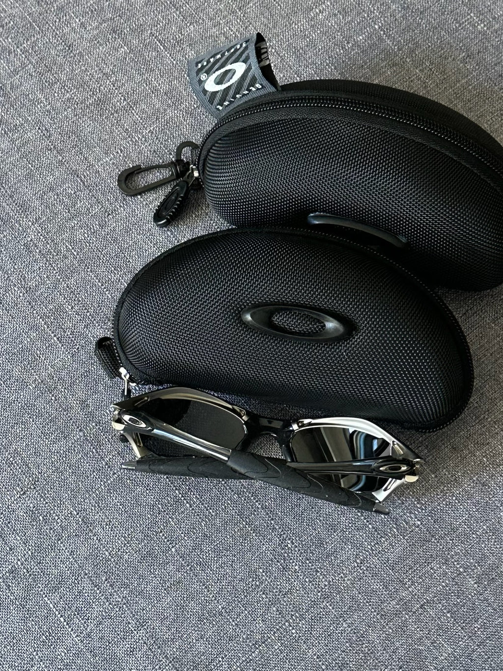 Vintage Oakley Sunglasses: Polished SILVER Frame, Black Lenses - Vintage Collectible