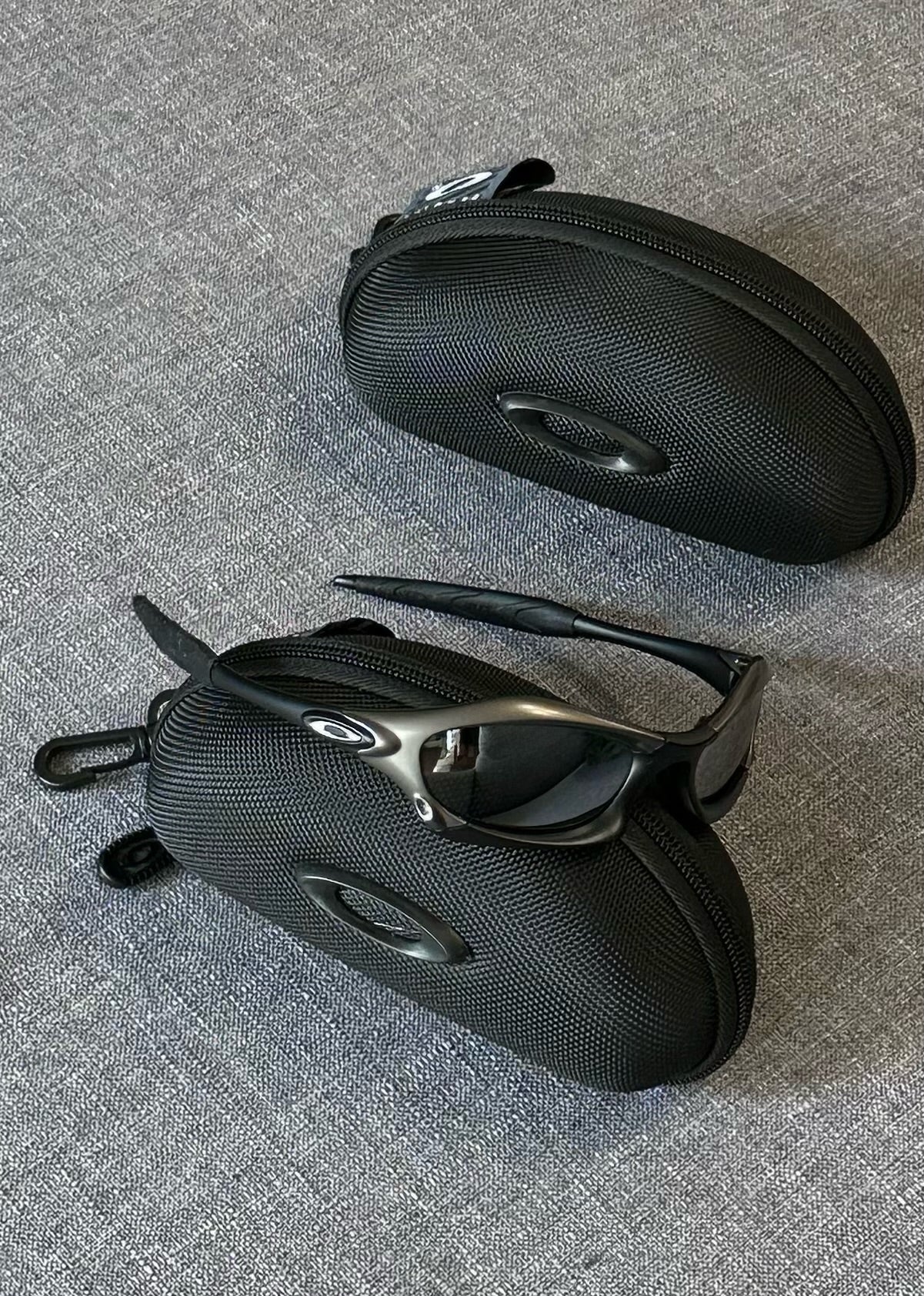 Vintage Oakley Sunglasses: Charcoal Frame, Smoky Silver Lenses with Case