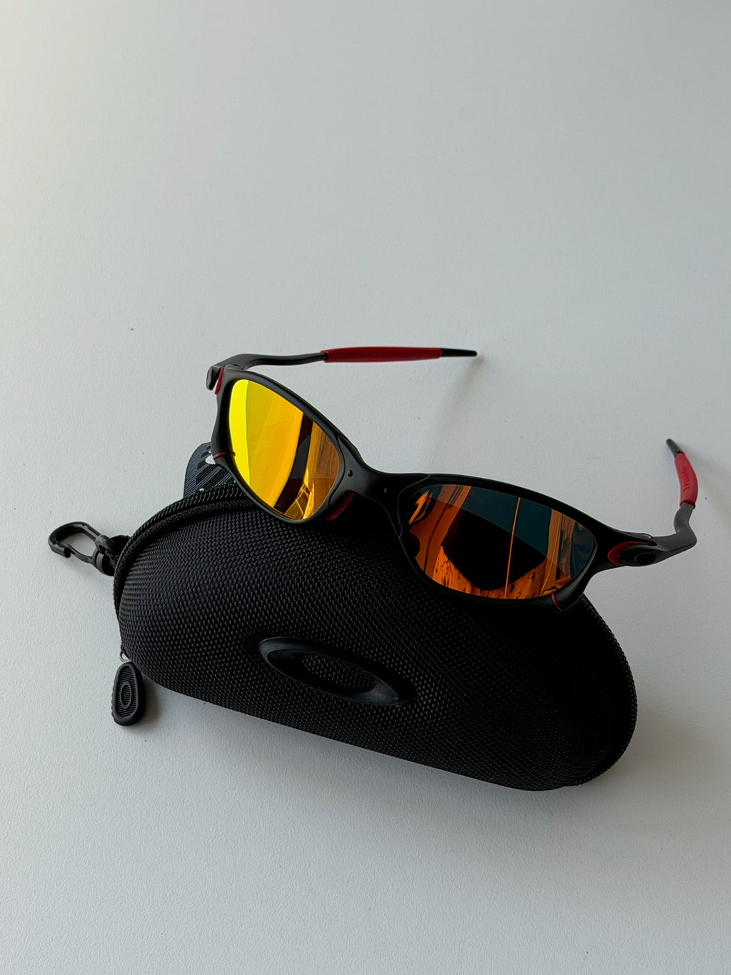 Vintage Oakley Juliet 2.0 – Black & Red Frame / Fire Orange Mirror Lens