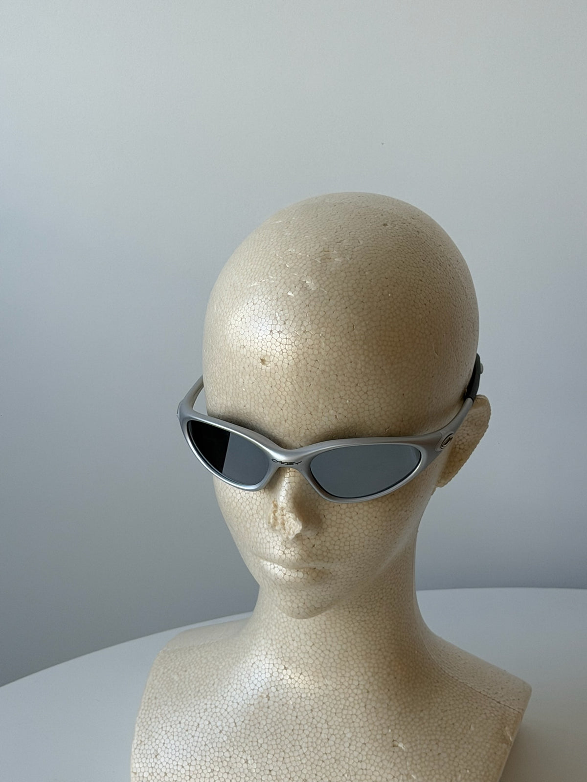 Oakley Eye Jacket Gen 1 Sunglasses – Silver / Mirror Chrome