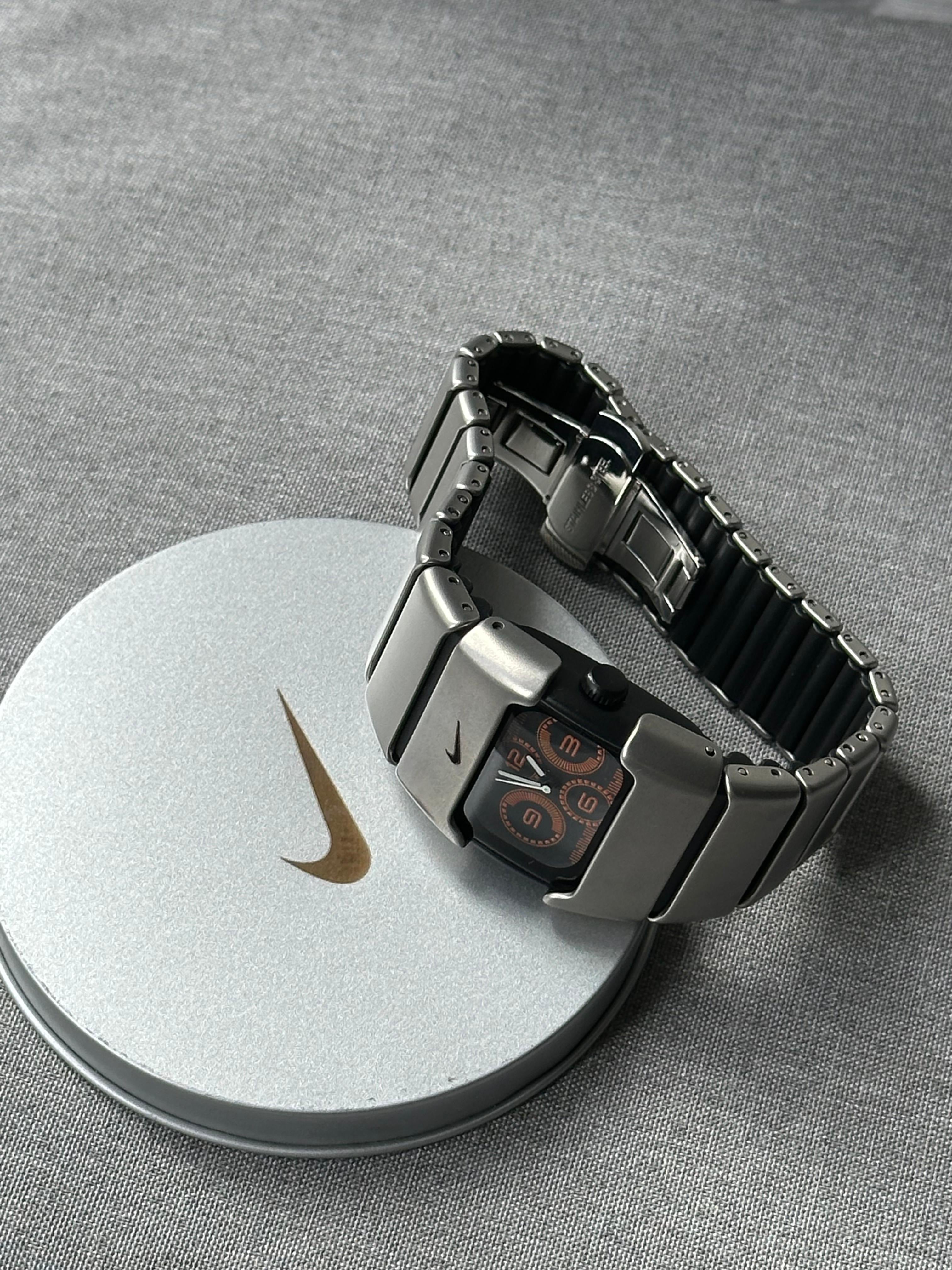 Nike D-Line Satin Silver Analogue Watch with Orange Dial | Rare Collectible | Unisex Retro Sports Timepiece