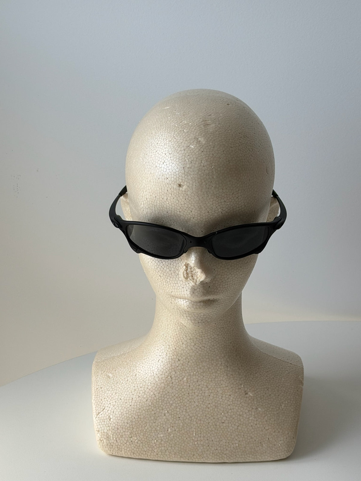 Vintage Oakley Juliet 1.0 – Black Frame / Black Lens