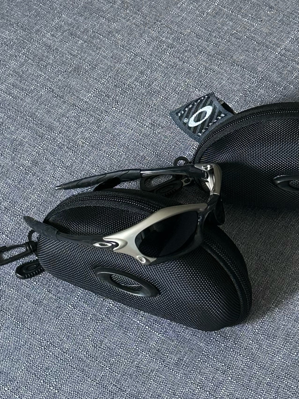 Vintage Oakley Sunglasses: Polished SILVER Frame, Black Lenses - Vintage Collectible