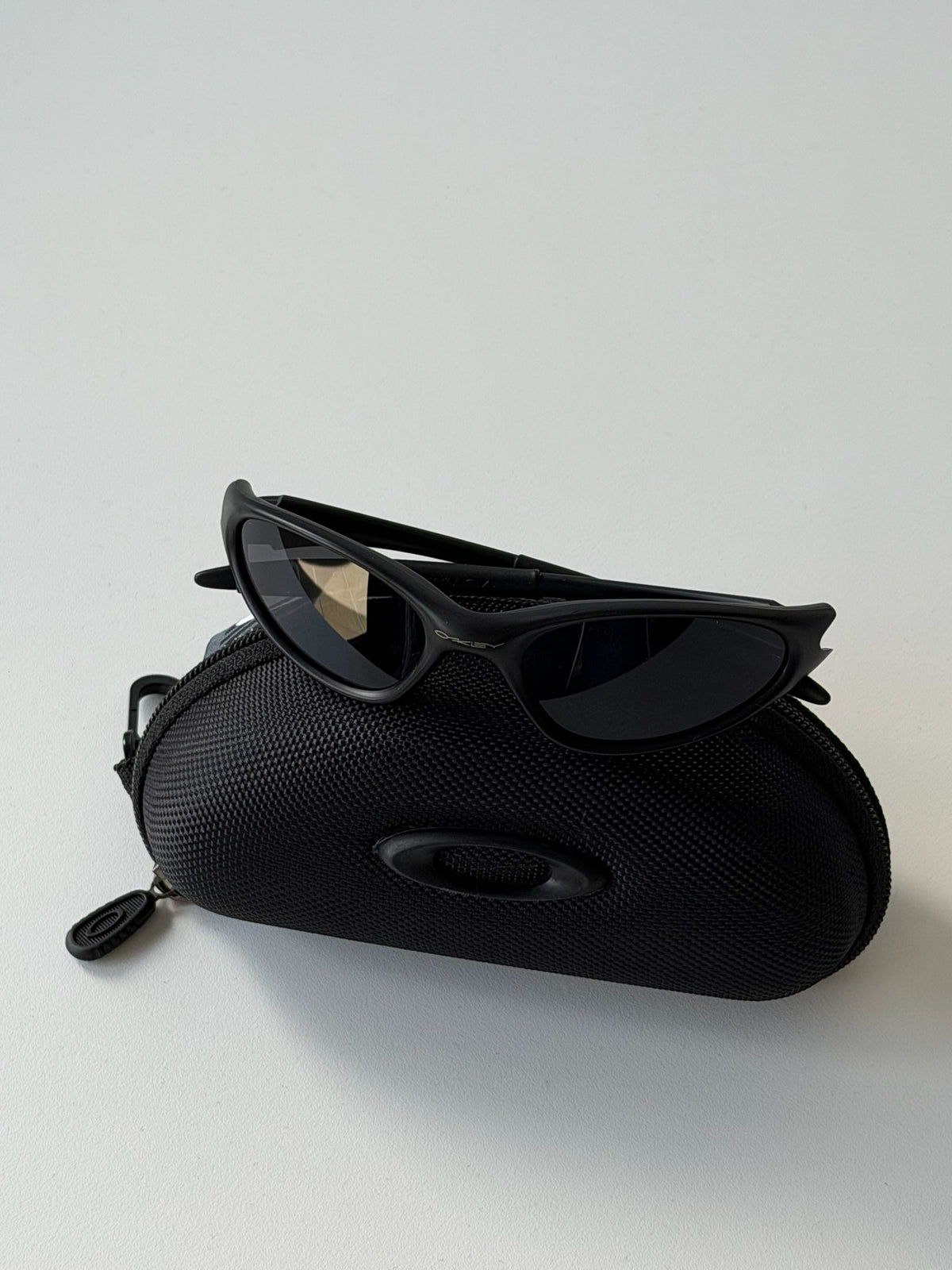 Oakley Eye Jacket Gen 1 Sunglasses – Matte Black / Black