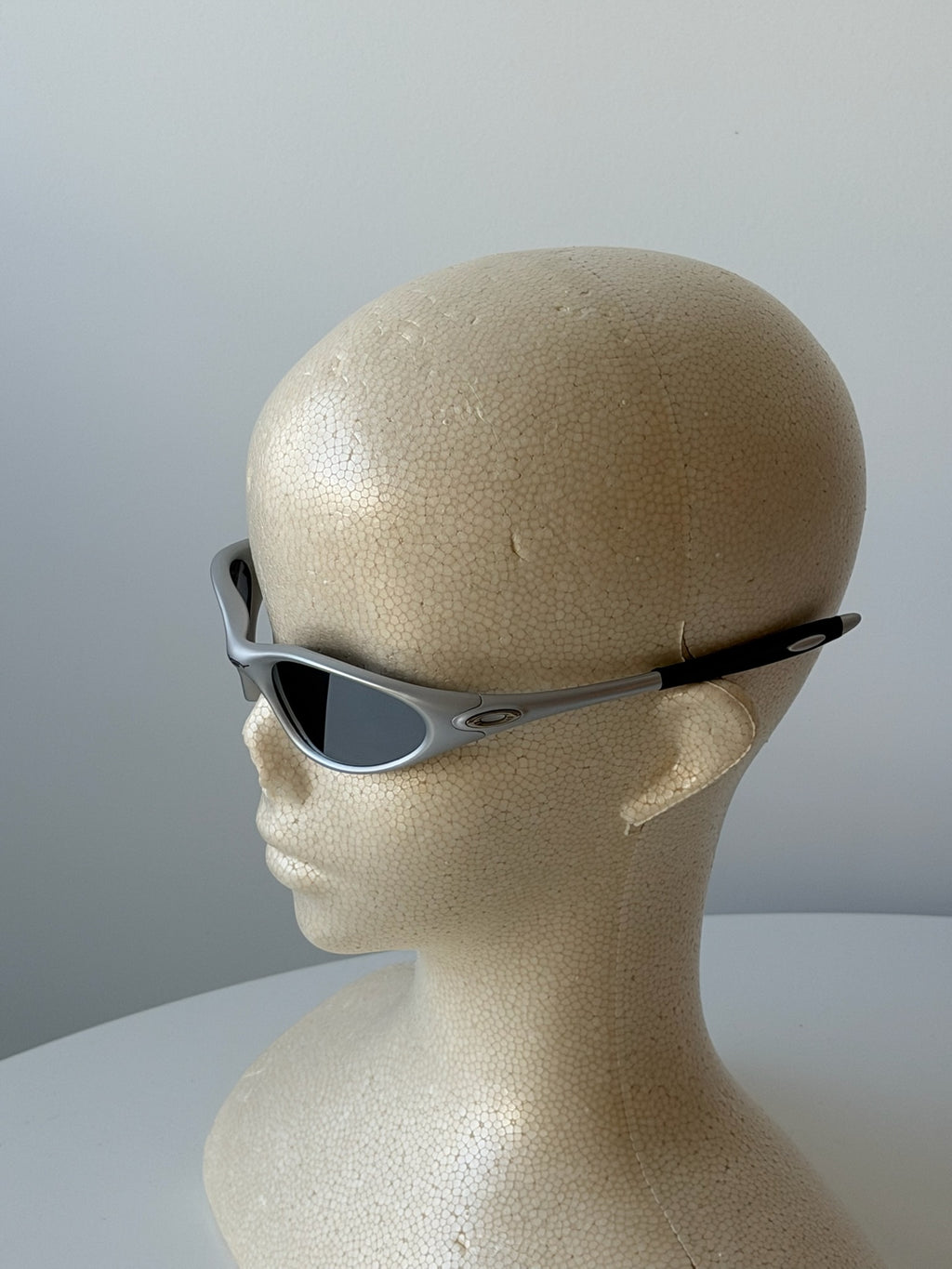Oakley Eye Jacket Gen 1 Sunglasses – Silver / Mirror Chrome
