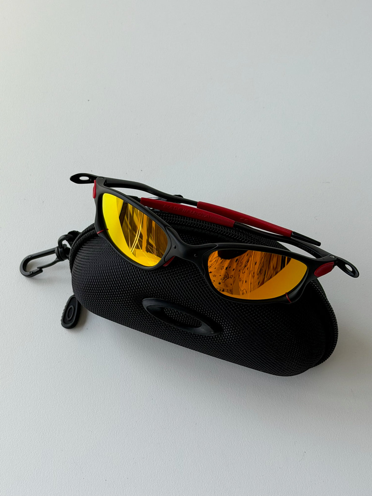 Vintage Oakley Juliet 2.0 – Black & Red Frame / Fire Orange Mirror Lens