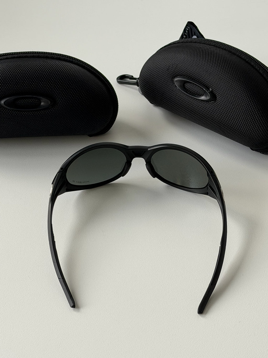 Oakley Eye Jacket Sunglasses – Matte Black Frame / Black Lens | Vintage Y2K Wraparound Shades