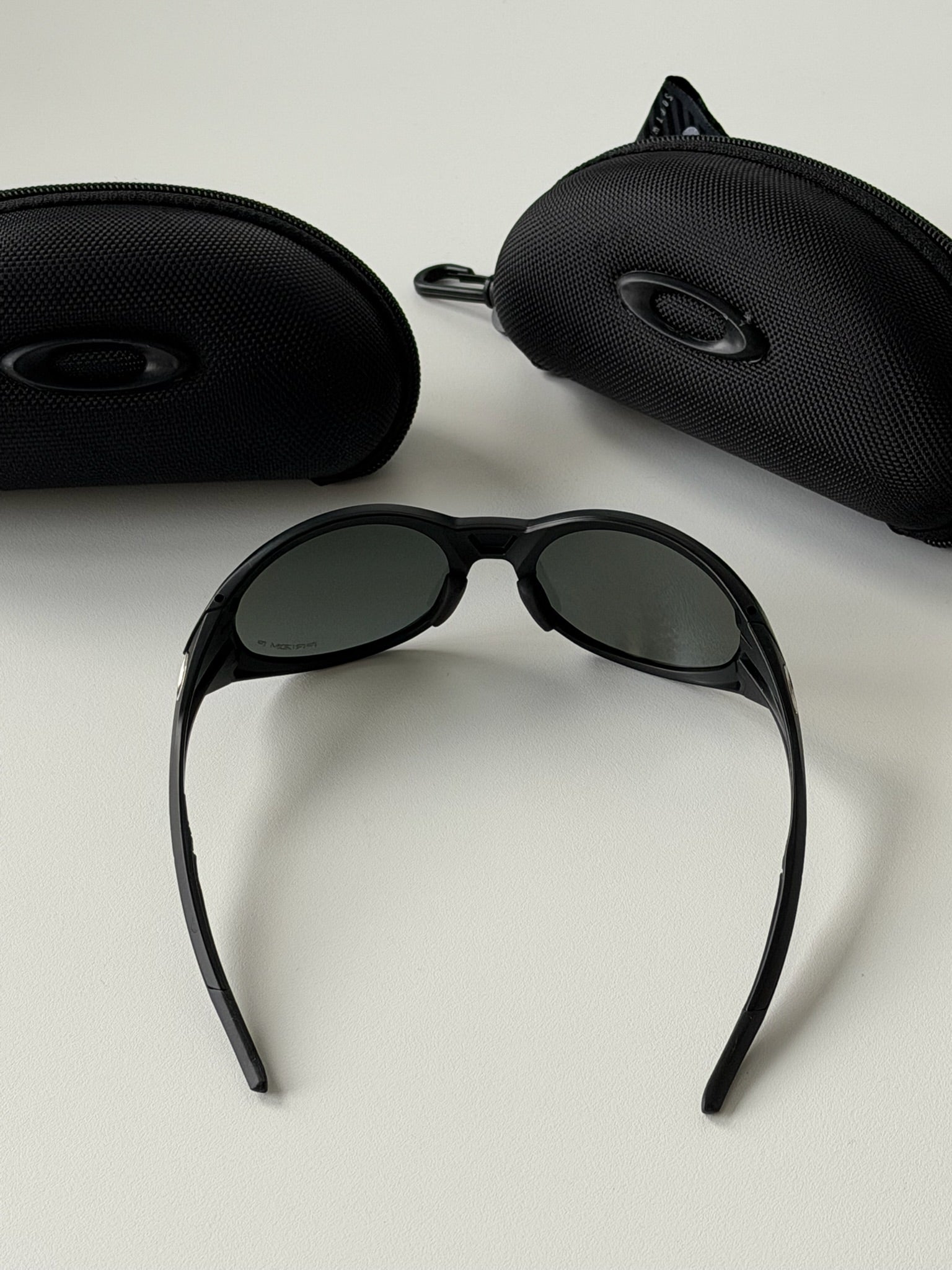 Oakley Eye Jacket Sunglasses – Matte Black Frame / Black Lens | Vintage Y2K Wraparound Shades