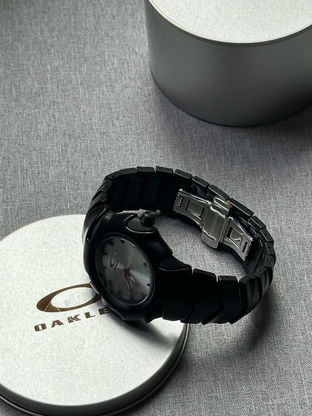 Oakley Blade Watch – White dial Black matte Stainless Steel, Swiss Movement, Collectible Men’s Watch