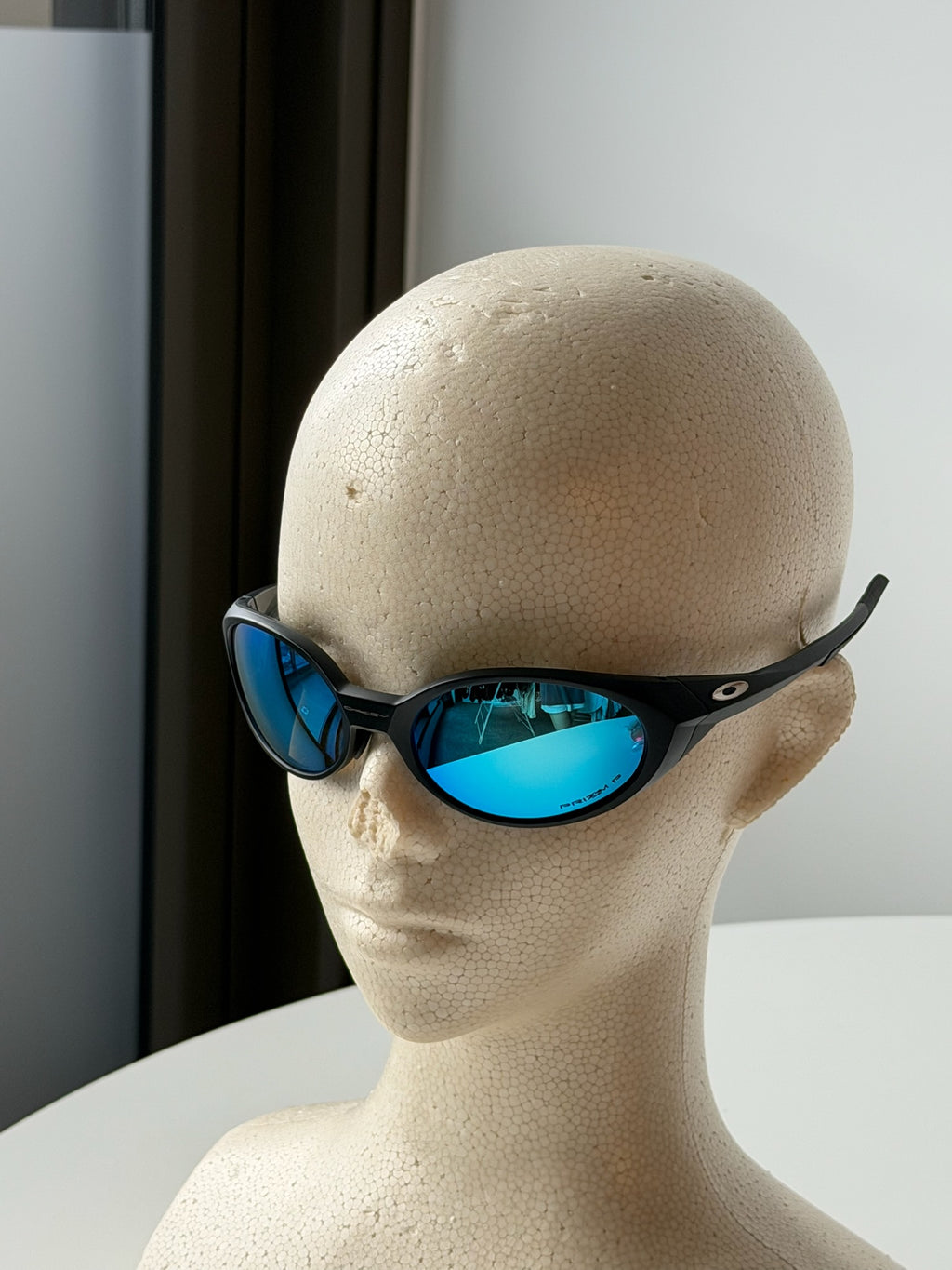 Oakley Eye Jacket Sunglasses – Black Frame / Ocean Blue Lens | Y2K Wraparound Sports Shades