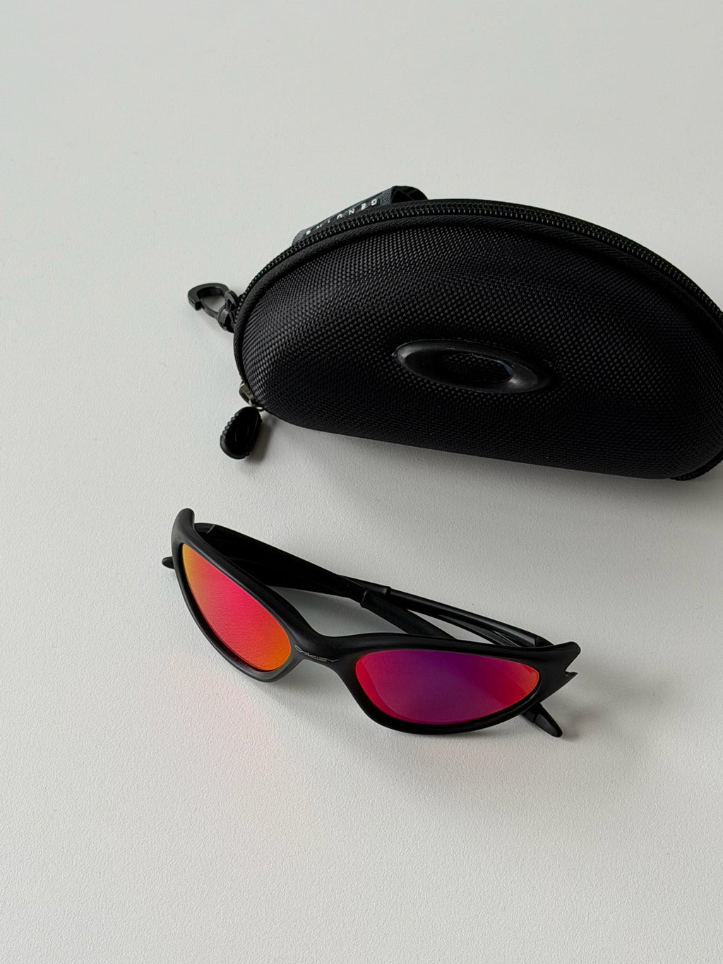 Oakley Eye Jacket Gen 1 Sunglasses – Matte Black / Fire Red