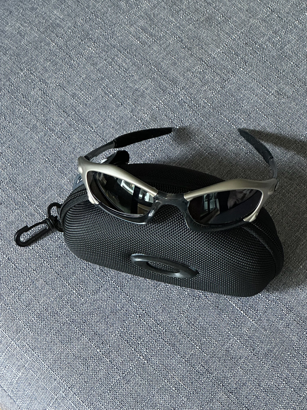 Vintage Oakley Sunglasses: Polished SILVER Frame, Black Lenses - Vintage Collectible