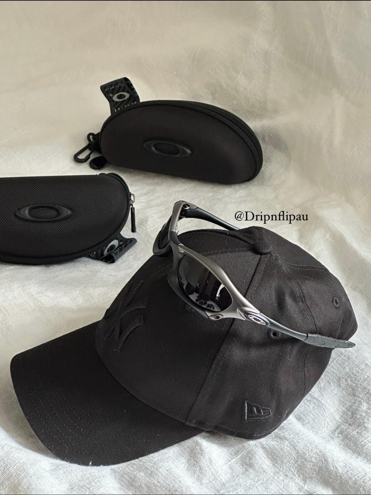 Vintage Oakley Sunglasses: Polished Charcoal Frame, Black Lenses with Case