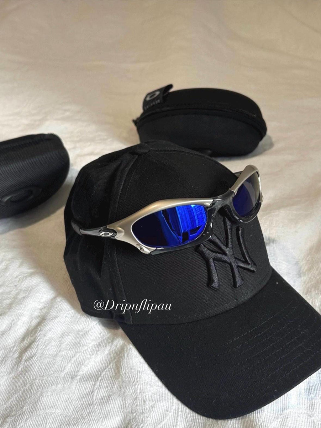 Vintage Oakley Sunglasses: Polished Silver Frame, Blue Lenses - Vintage Collectible