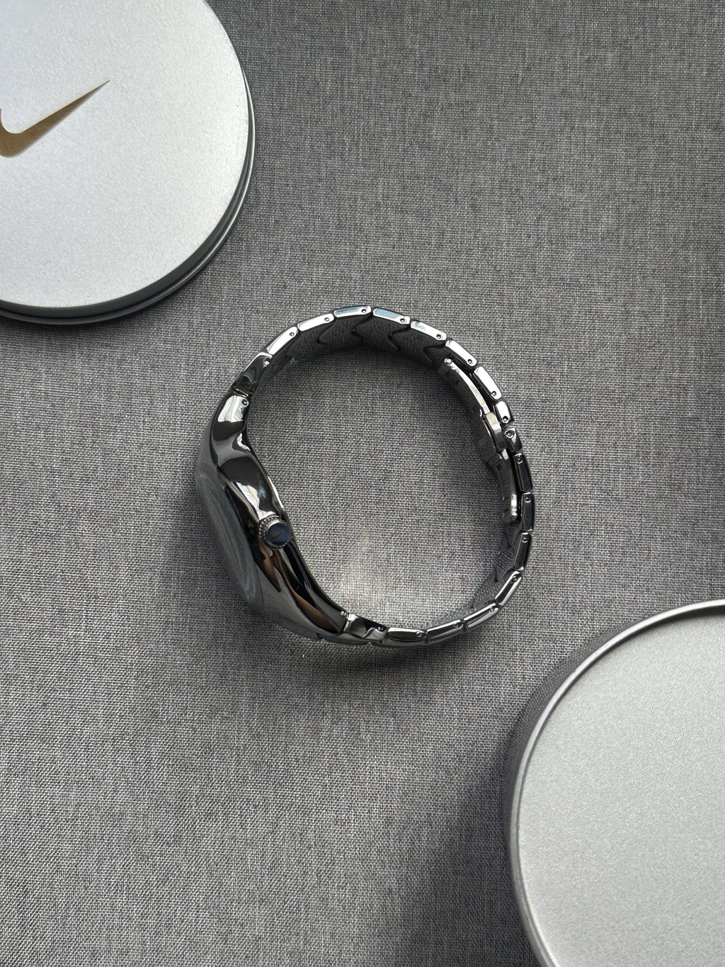 Nike Triax Chronograph Watch Silver Red Dial – Vintage Stainless Steel Sports Watch, Rare Collectible Timepiece