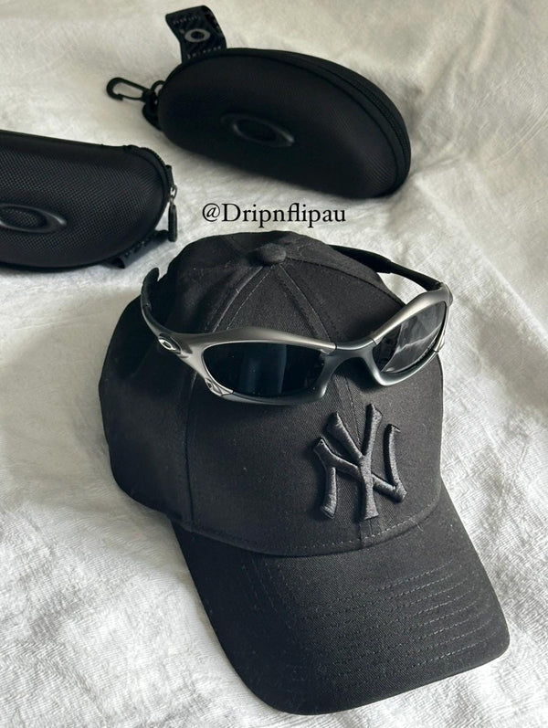 Vintage Oakley Sunglasses: Polished Charcoal Frame, Black Lenses with Case