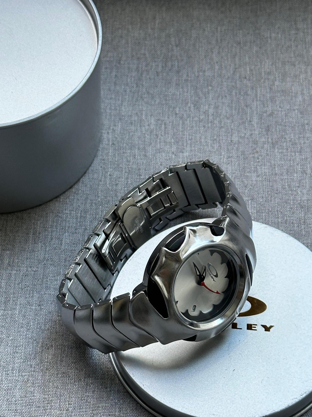 Oakley Time Tank Watch – White Dial Silver MATTE Stainless Steel, Swiss Movement, Collectible Men’s Watch