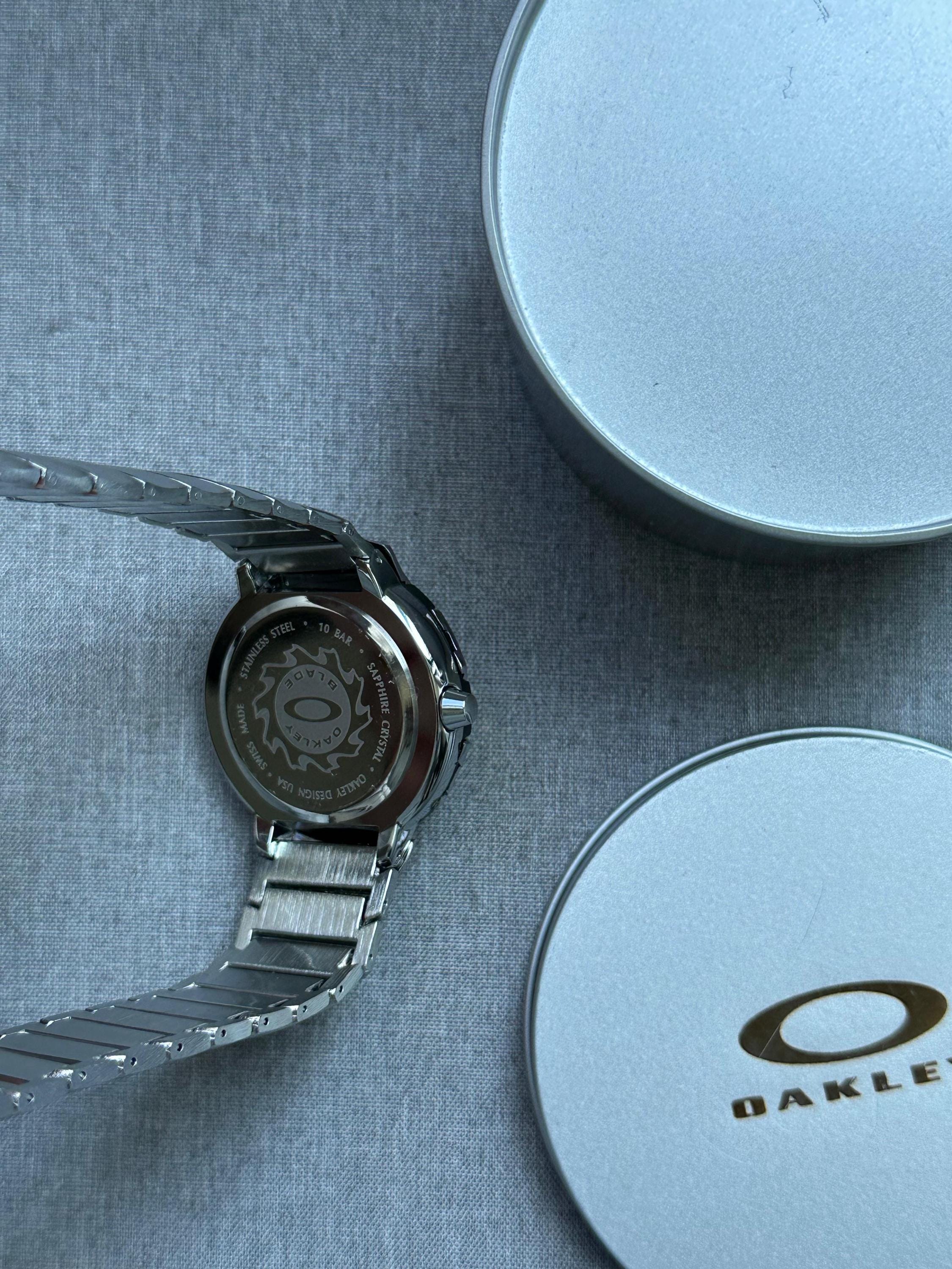 Oakley Time Tank Watch – Green Dial, MATTE Stainless Steel, Swiss Movement, Rare Collectible