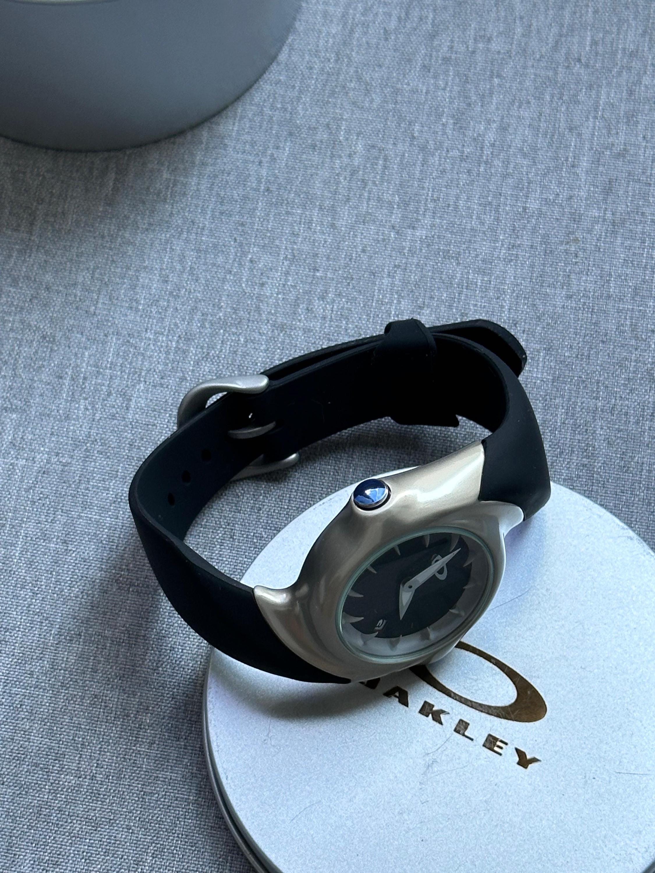 Oakley D1 Icon Watch: Black/White/Blue Dial, Rare Collectible Oakley D1 Icon Watch: Black/White/Blue Dial, Rare Collectible