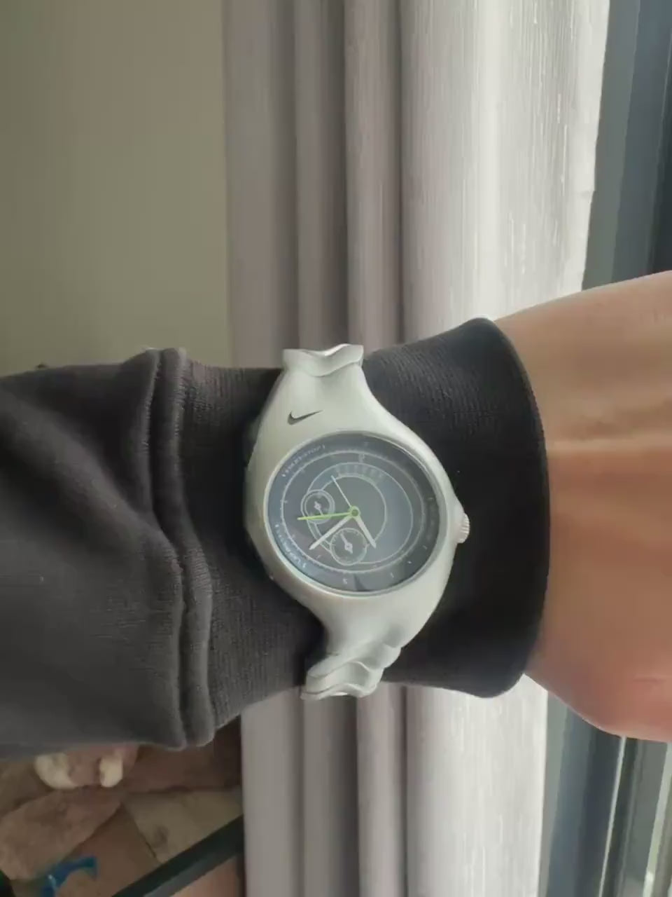 Nike Triax Chronograph Watch Matte Silver with blue dial – Vintage Grey Stainless Steel Sports Watch, Rare Collectible Timepiece