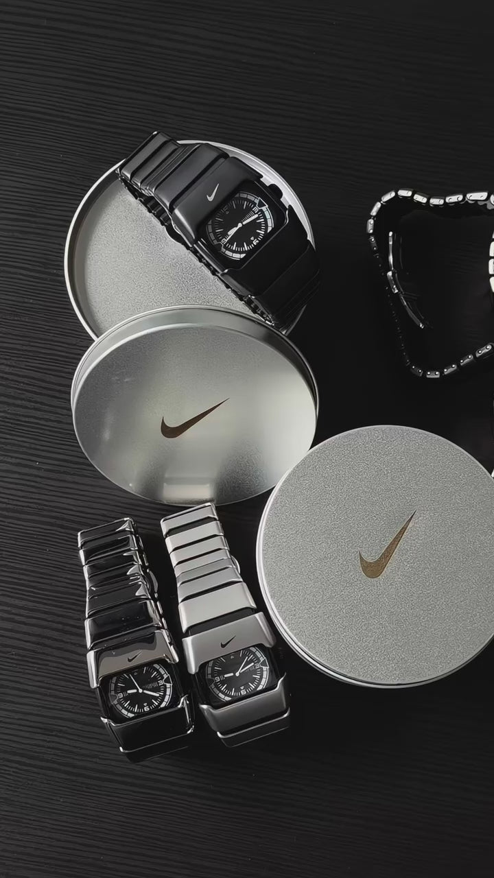 Nike D-Line Satin Silver Analogue Watch with White Dial | Rare Collectible | Unisex Retro Sports Timepiece